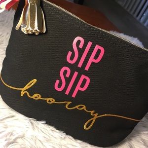 Makeup Pouch “Hooray”